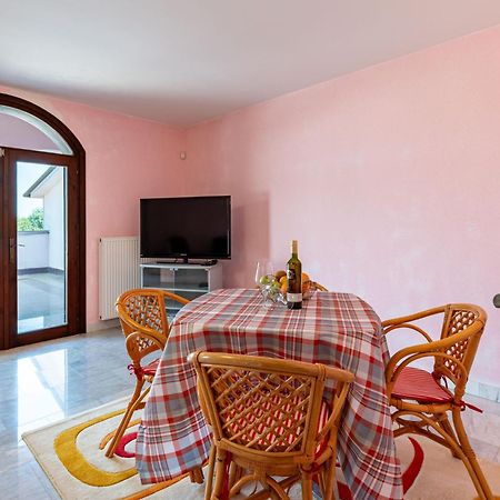 Villa Valentina Premantura Buitenkant foto