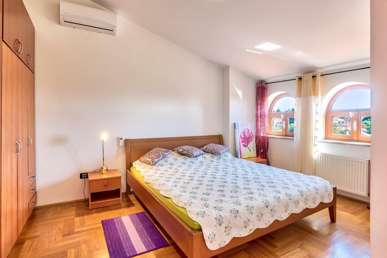 Villa Valentina Premantura Buitenkant foto